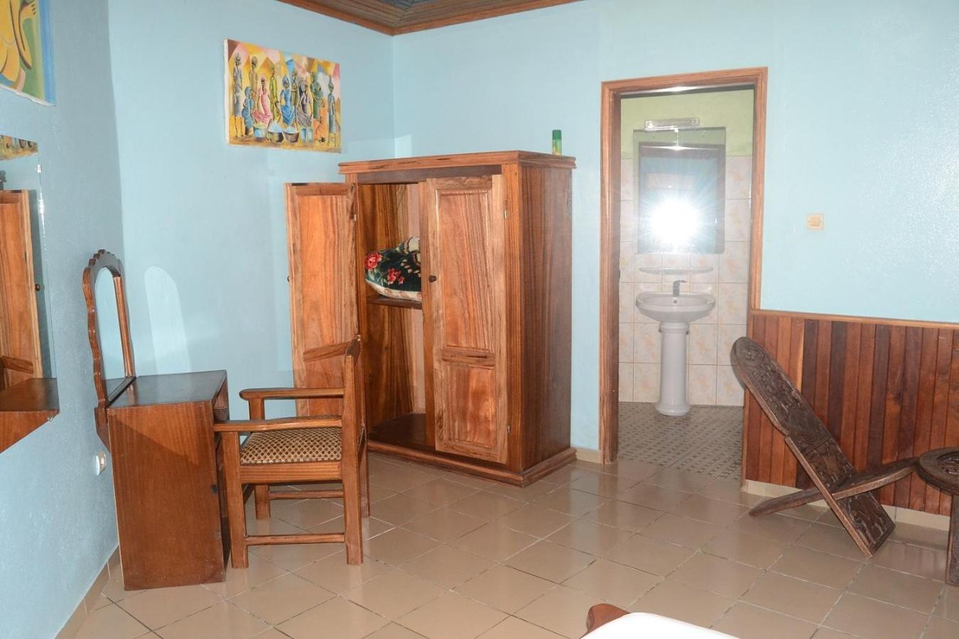 Hotel Restaurant Gites كريبي المظهر الخارجي الصورة