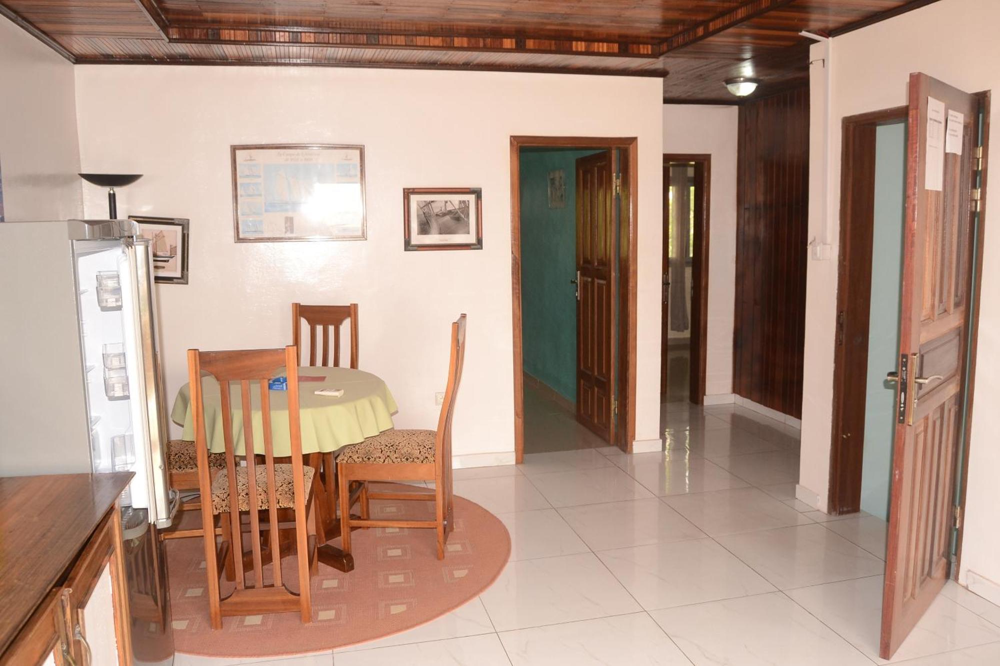 Hotel Restaurant Gites كريبي المظهر الخارجي الصورة