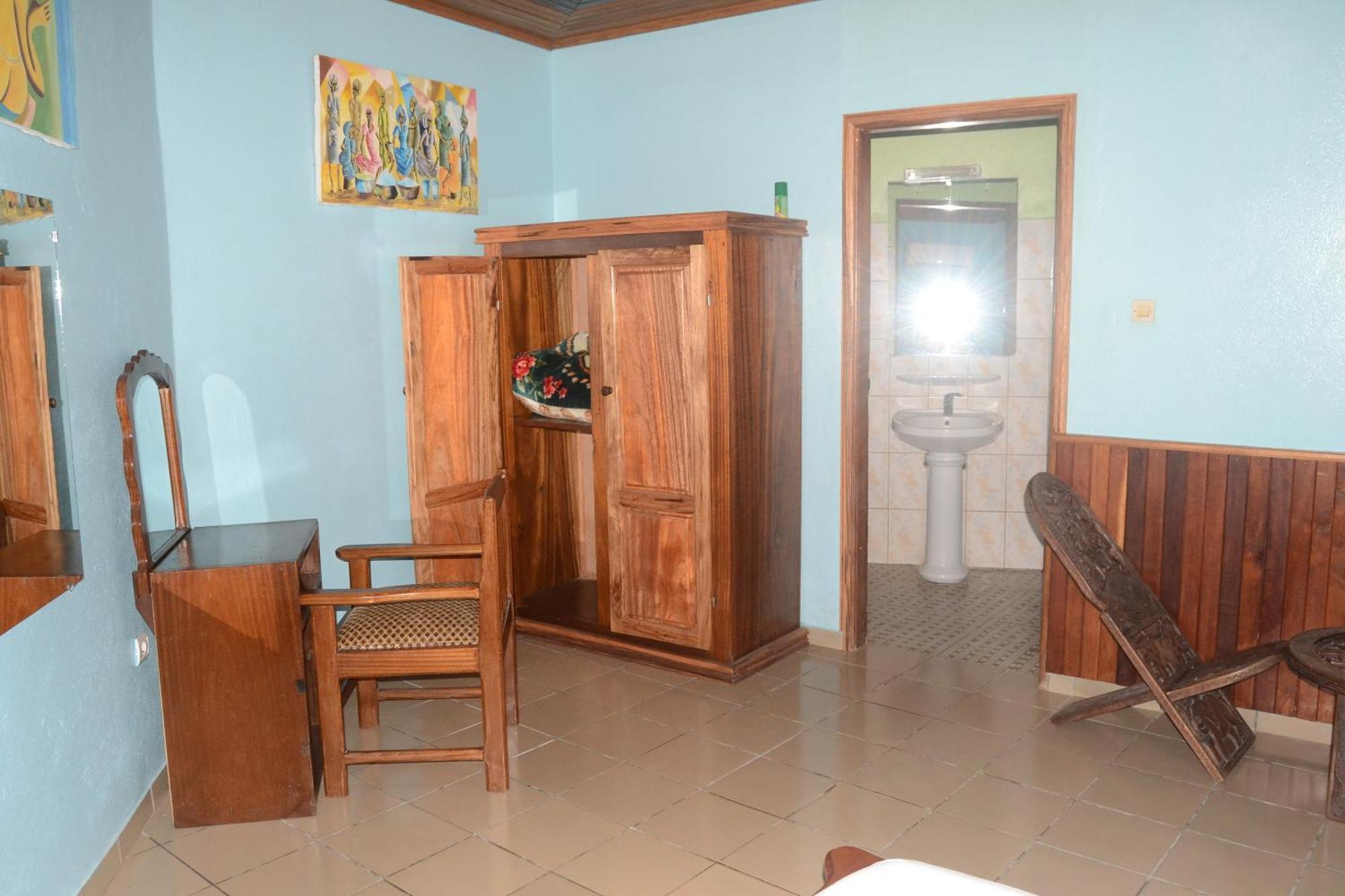 Hotel Restaurant Gites كريبي المظهر الخارجي الصورة