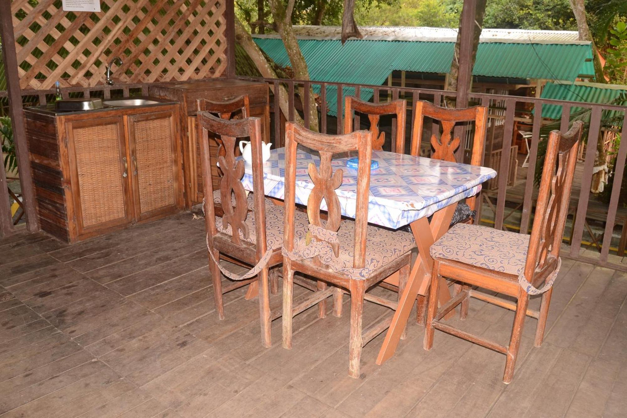Hotel Restaurant Gites كريبي الغرفة الصورة